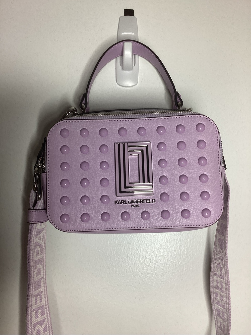 NWOT 💜 Karl Lagerfeld lilac camera xbody, silver hw, guitar strap. GORGEOUS‼️